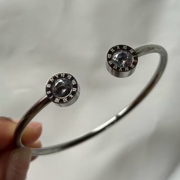 Luxury Roman Numerals Stainless Steel Cuff Inlaid Cubic Zirconia Bracelet - Picture 8 of 11